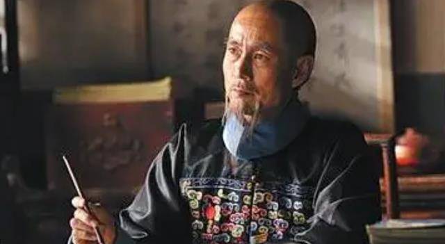 清朝官员退休工资<strong></p>
<p>美币换算</strong>，每年只有50两白银，换算成人民币是多少钱