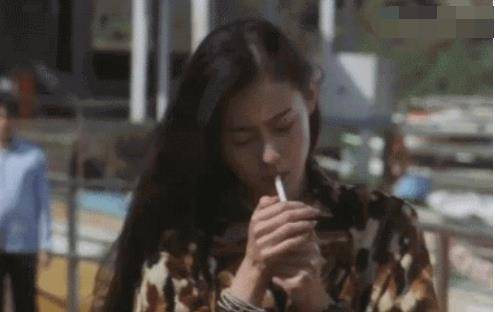 窘迫的小林青霞低价卖出豪宅原因<strong></p>
<p>币民</strong>？大儿子一年学费76万网民币