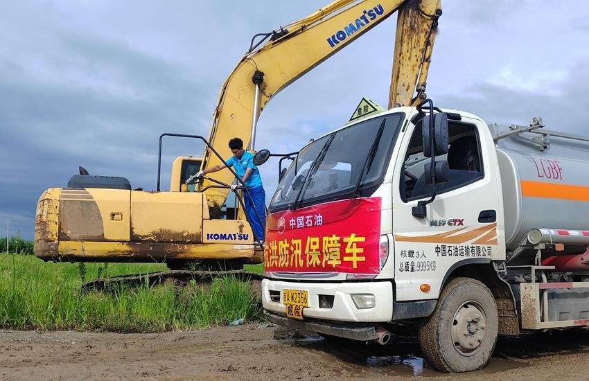 中国石油吉林销售公司：“救援队伍走到哪里<strong></p>
<p>中国石油股票行情</strong>，中国石油就保障到哪里”