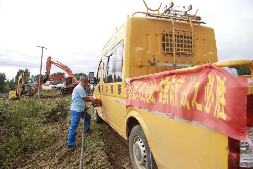 中国石油吉林销售公司：“救援队伍走到哪里<strong></p>
<p>中国石油股票行情</strong>，中国石油就保障到哪里”