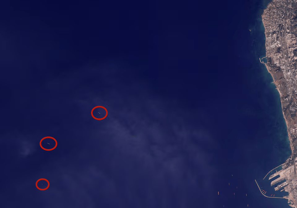卫星图像显示：俄海军舰艇已离开叙海军基地<strong></p>
<p>百度超级链</strong>，部分在近海下锚
