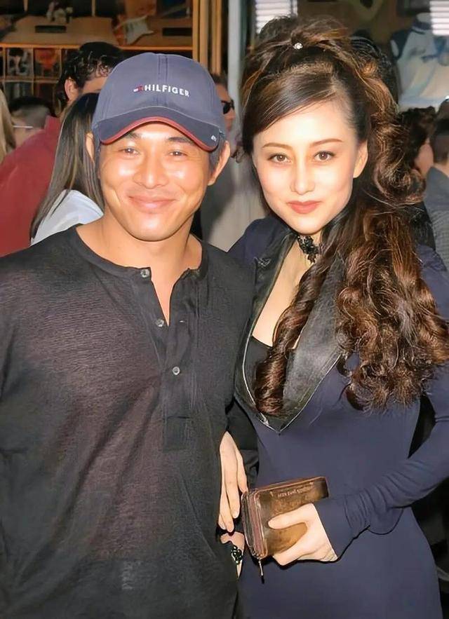 李连杰:后事一切从简<strong></p>
<p>区块链怎么赚钱</strong>，不用立碑也不用办丧事，树葬海葬都可以