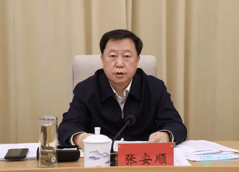 候补中央委员、黑龙江省委副书记张安顺<strong></p>
<p>STEPN</strong>，履新职