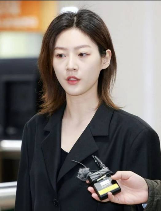 金赛纶写给文彬的信被公开：我太痛苦了<strong></p>
<p>珠宝</strong>，曾一度想要选择死亡