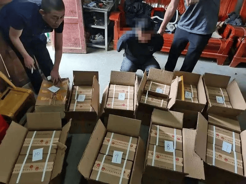 涉案价值超1000万元<strong></p>
<p>缅甸</strong>！甘肃通渭警方破获特大假冒注册商标案