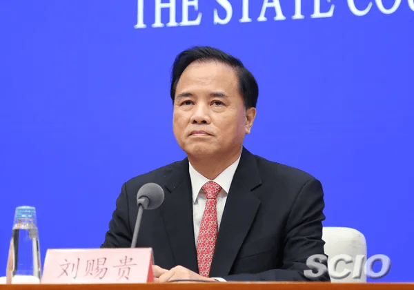 李锦斌、刘家义、刘赐贵、王建军<strong></p>
<p>贵州</strong>，已任中央指导组组长