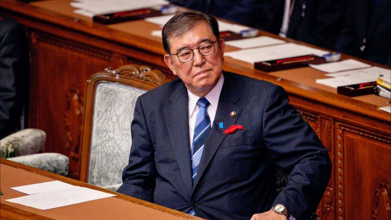 中方也没想到<strong></p>
<p>国美</strong>，石破茂突然下令开火，俄日激烈对峙，莫斯科终止对话