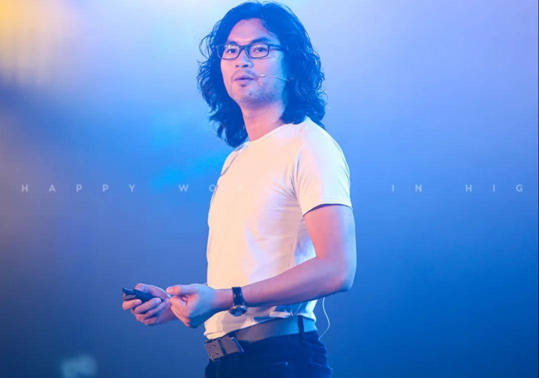 一年净赚5亿！佛山兄妹干出行业第一股<strong></p>
<p>卡波币行情</strong>，市值超300亿