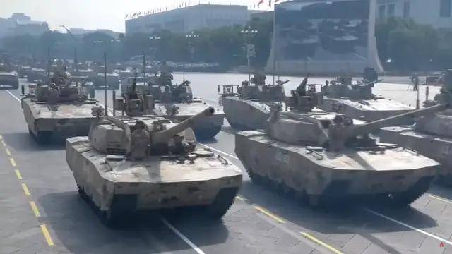 100式坦克<strong></p>
<p>柴犬币</strong>？红旗-29？东风-61？九三阅兵都有哪些亮点？