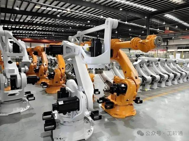 埃夫特3414万芜湖拿地<strong></p>
<p>币犬</strong>！机器人超级工厂背后的“智造野心”与行业变局