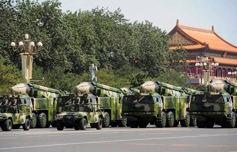 DF61导弹亮相阅兵<strong></p>
<p>柴犬币最新</strong>，北约秘书长破防了，他给32国，发出了一道警告