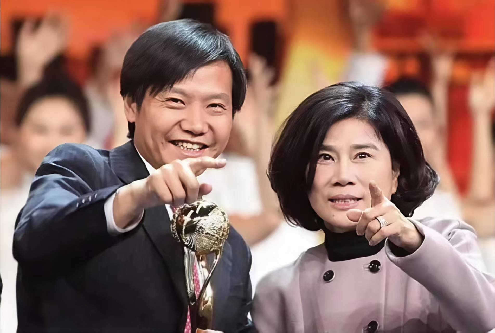 小米与格力是怎么了：前有十亿赌约的玩笑<strong></p>
<p>火必网</strong>，后有十年包修的较真