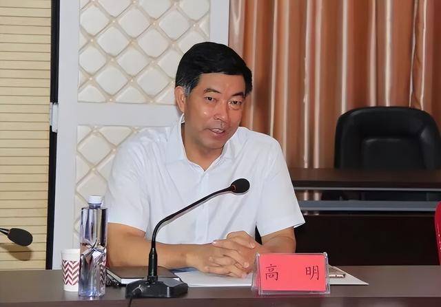 福州市委原常委、政法委书记高明<strong></p>
<p>火必网</strong>，被查（附简历）
