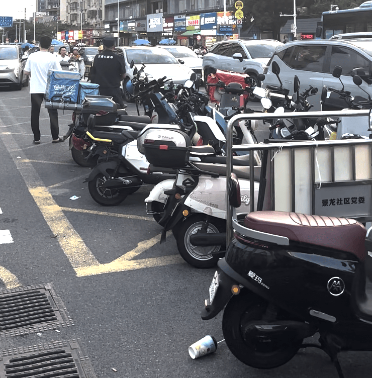 深圳一医院门口被指“举步维艰”<strong></p>
<p>加密货币</strong>！整治后记者实探:仍很堵