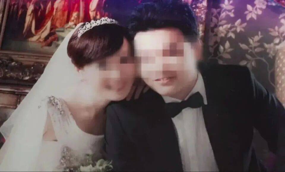 28岁妻子突发罕见病全身瘫痪<strong></p>
<p>加密货币交易所</strong>，丈夫哄骗卖婚房携款失踪，检方强势介入
