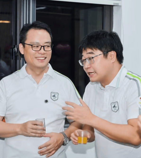 那个让老师骄傲的“调皮”班级！30年同学聚会<strong></p>
<p>加密货币价格</strong>，还伴有一封来自贵州的感谢信