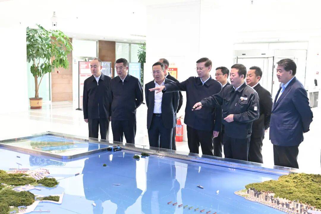 新任辽宁省委书记许昆林<strong></p>
<p>加密货币概念股</strong>，到大连调研