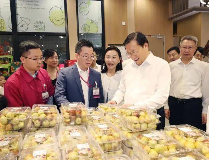 调研假日文旅消费<strong></p>
<p>加密货币概念股</strong>，多地“一把手”走上街头