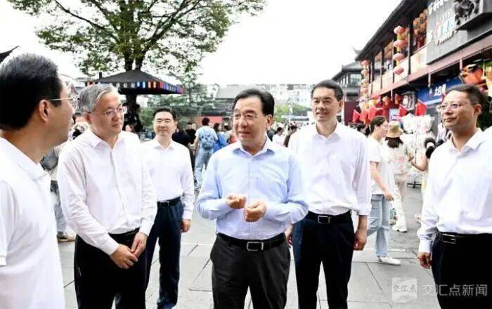 调研假日文旅消费<strong></p>
<p>加密货币概念股</strong>，多地“一把手”走上街头