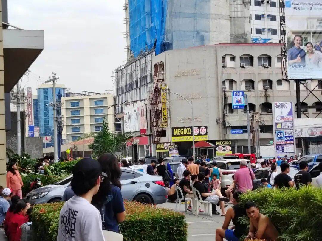 在菲华人亲历7.6级强震：震感强烈<strong></p>
<p>加密货币借贷</strong>，有女生被吓哭｜鱼眼·热点
