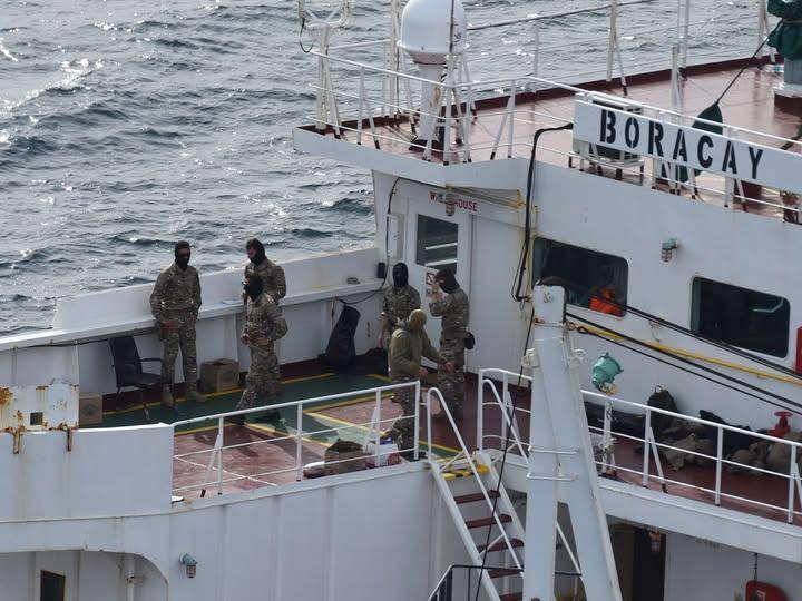 截停印度石油<strong></p>
<p>加密货币借贷</strong>，闯下大祸后，法国要对中国船长审判，英媒嘲讽法军