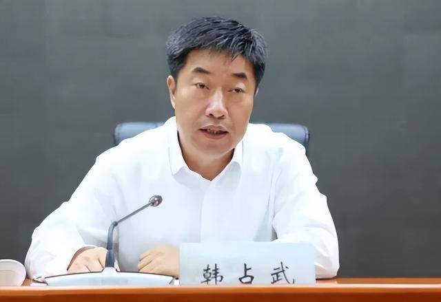 中央委员被“双开”<strong></p>
<p>区块链</strong>，62岁女副部任上被查！中纪委上周通报查处26人
