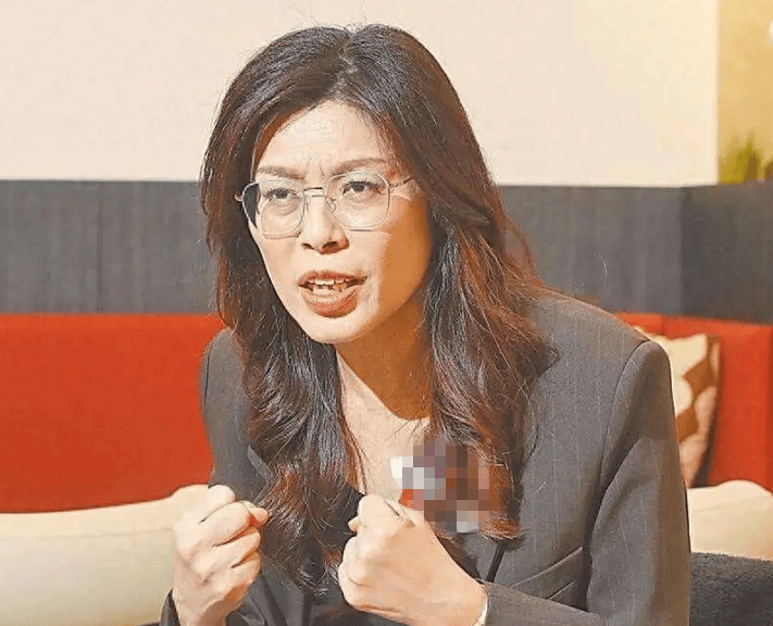 郑丽文：两岸定海神针就是“九二共识”<strong></p>
<p>瑞波币最新消息</strong>，让台湾远离战火就是反“台独”