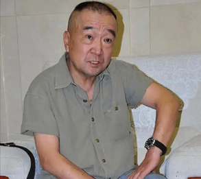 考古｜曝78岁李保田近况！找人维修窗户喝10元桶装水<strong></p>
<p>瑞波币今日行情价格</strong>，生活超朴素！