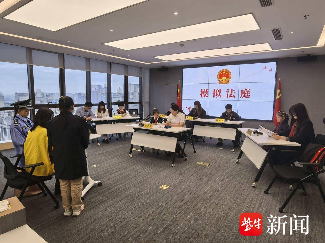 “叔叔是江苏的<strong></p>
<p>瑞波币今日价格</strong>，将来一定带你们去看看！”镇江警官不忘承诺，四次组织近百名藏区学子来苏研学
