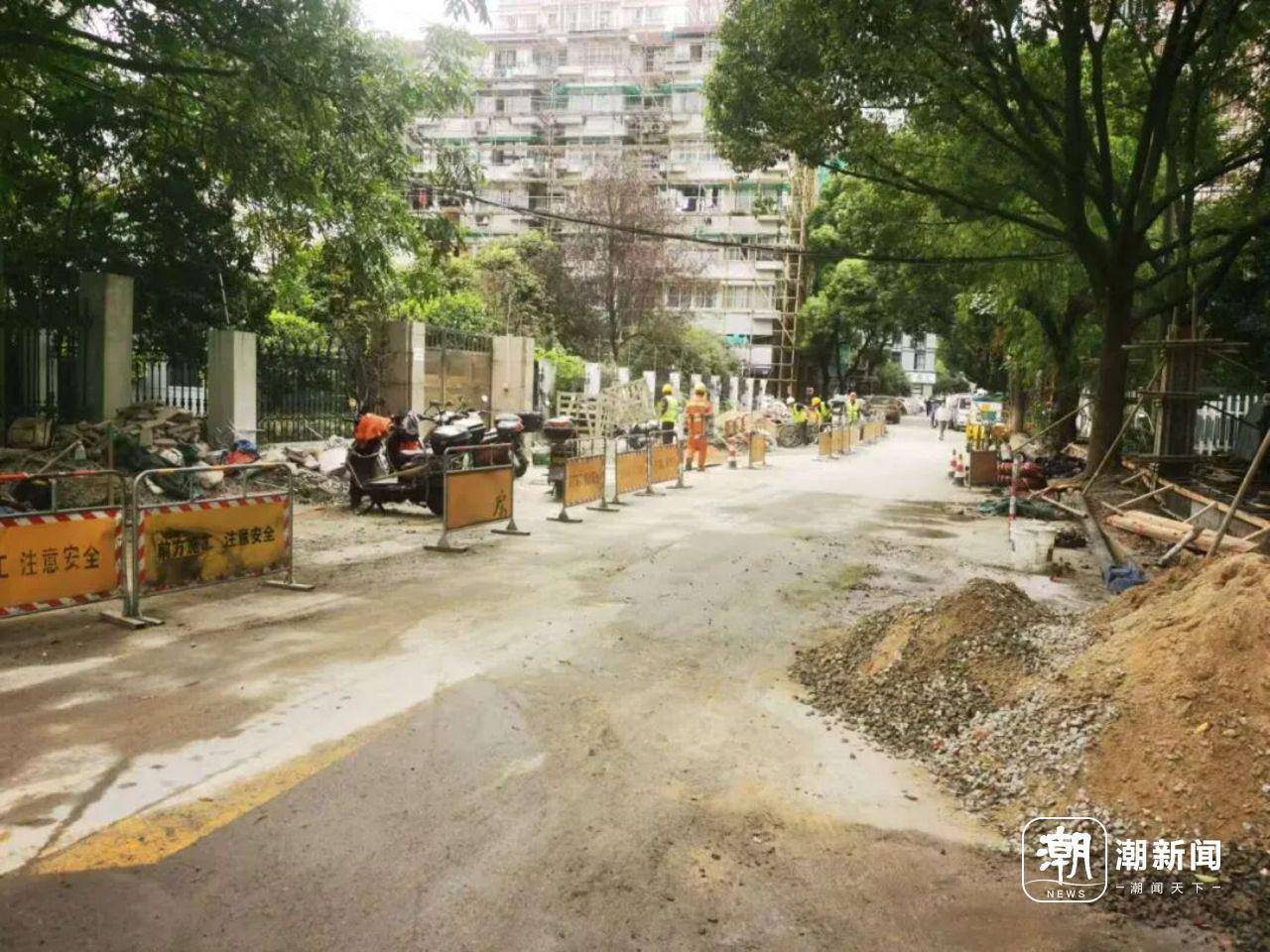 市中心一小区业主惊讶发现：走<strong></p>
<p>瑞波币今日价格</strong>了20多年的“内部道路”竟是市政道路