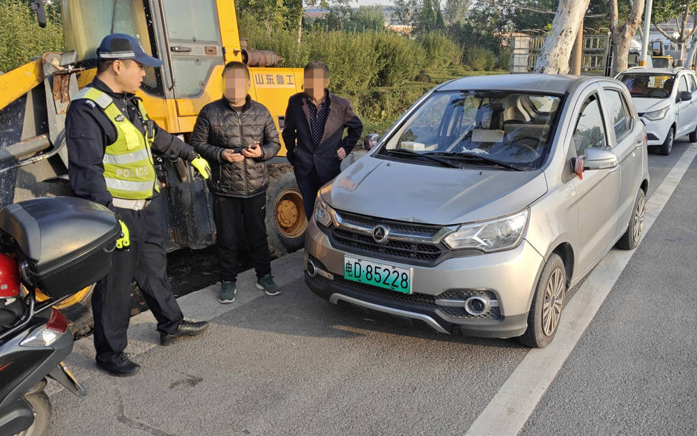 不买、不开、不坐<strong></p>
<p>瑞波币今日价格</strong>！淄博博山交警请大家对“老头乐”说“NO”！