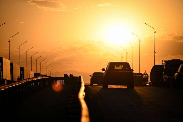 青年说 | 到中亚<strong></p>
<p>瑞波币今日行情价</strong>,奔赴一场激动人心的“探秘”