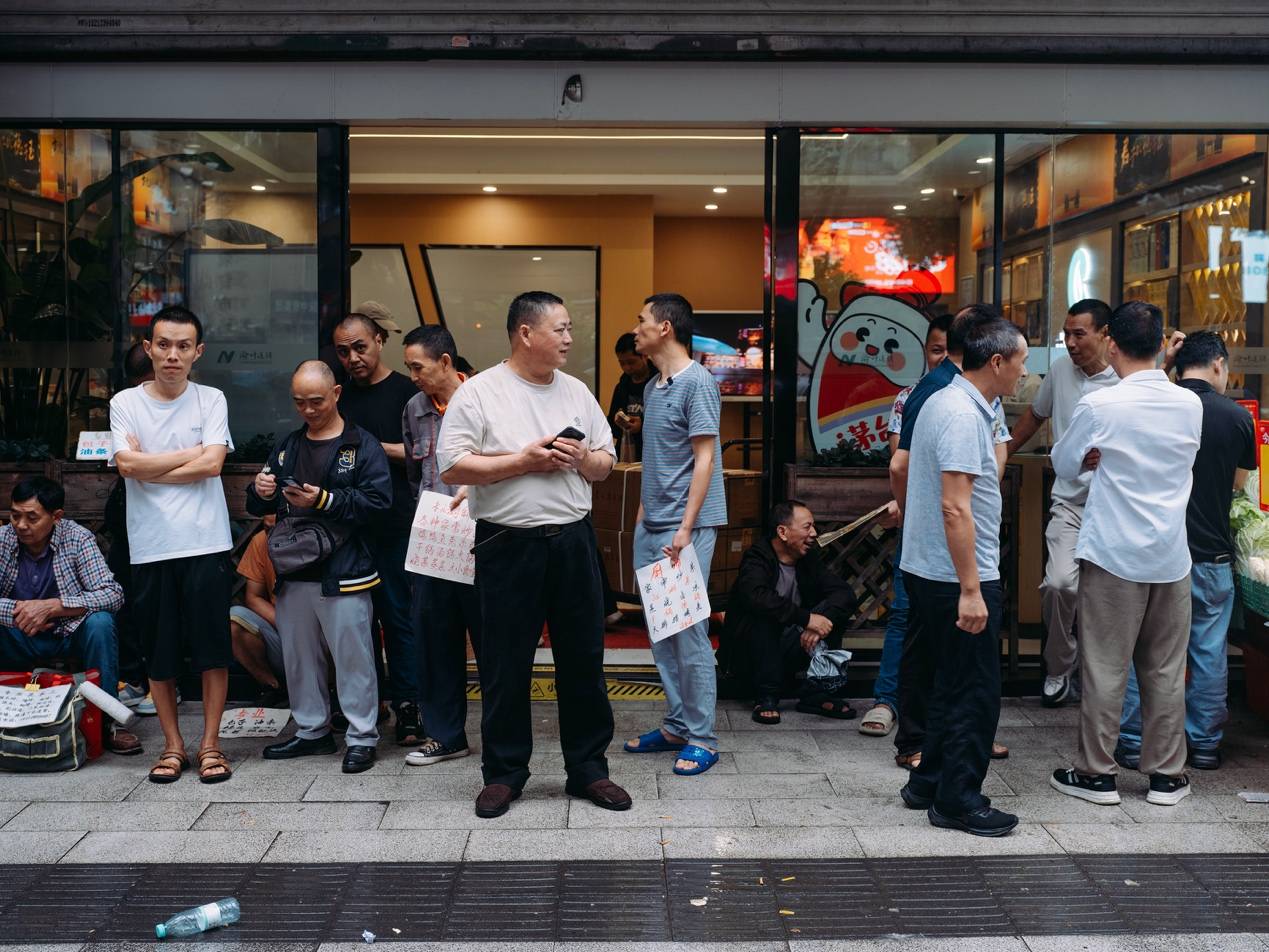 <strong></p>
<p>瑞波币今日行情价</strong>他们挤在8元一晚的旅店 几百人抢一个活