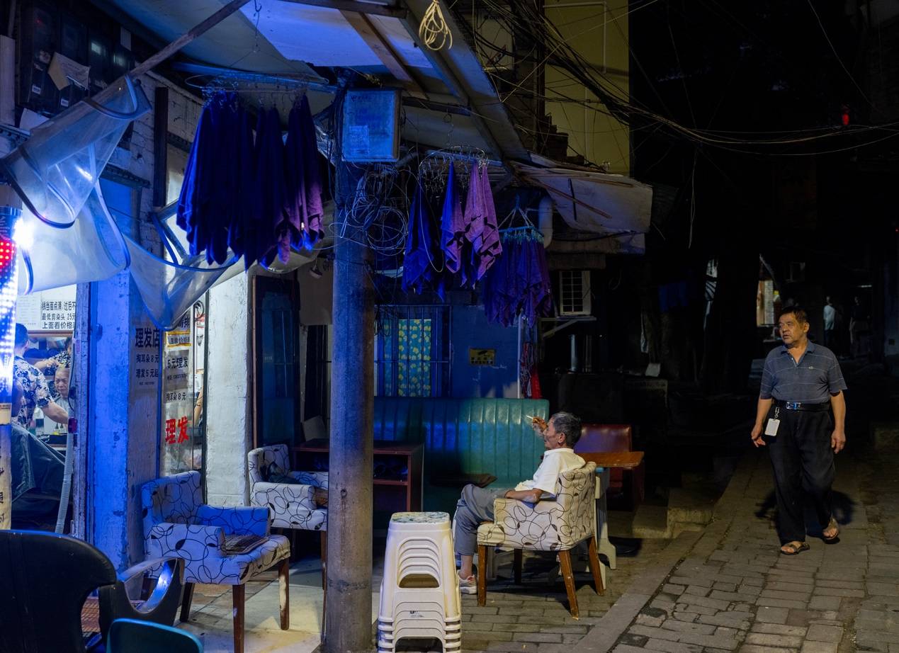 <strong></p>
<p>瑞波币今日行情价</strong>他们挤在8元一晚的旅店 几百人抢一个活