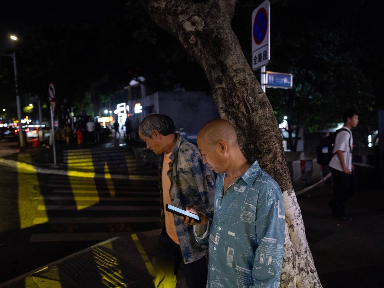 <strong></p>
<p>瑞波币今日行情价</strong>他们挤在8元一晚的旅店 几百人抢一个活