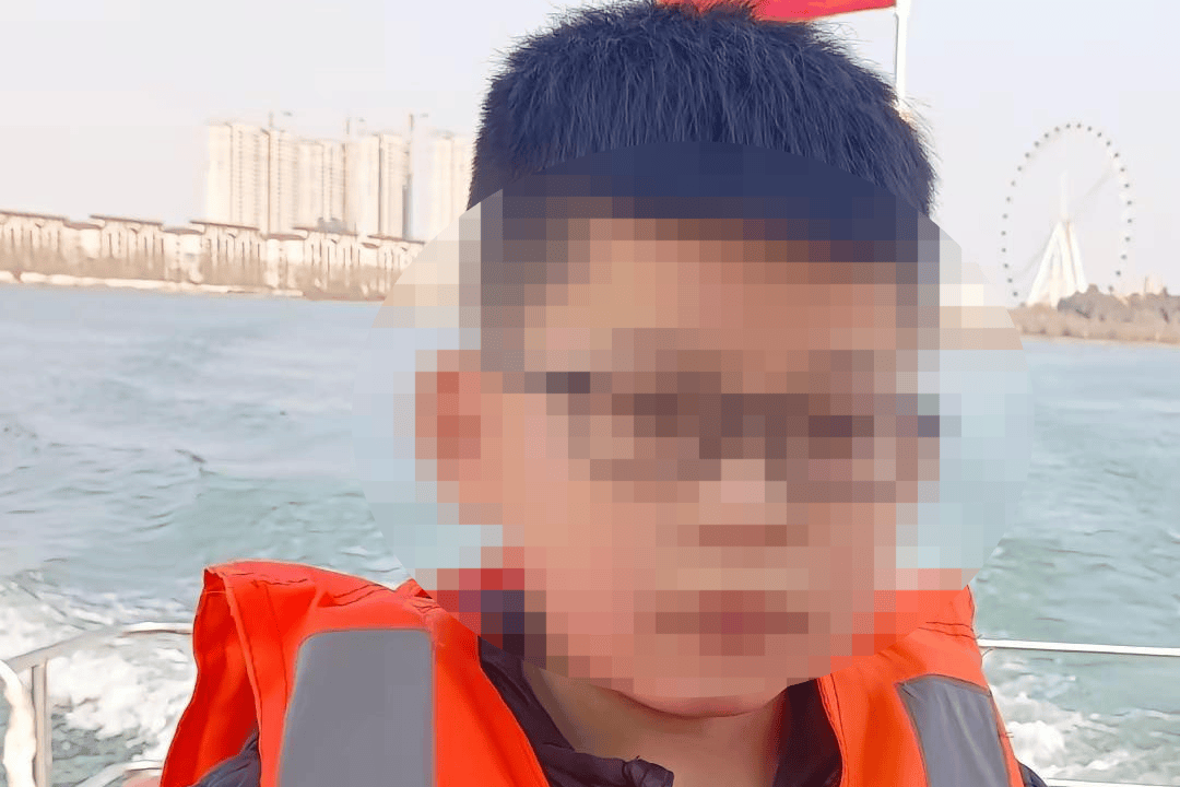 玩耍被撞后10岁男孩被诊断有肿瘤<strong></p>
<p>瑞波币最新价格</strong>，多器官切除 当地卫健局：医院存在问题，已立案