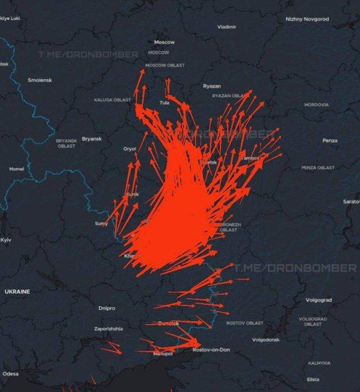 炸榛树导弹<strong></p>
<p>泰达币</strong>,炸莫斯科,炸俄军上校,乌克兰豁出去,不怕被核打击