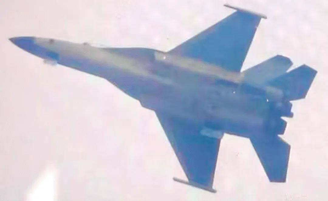 歼-35青春版<strong></p>
<p>泰达币</strong>?076专用舰载机?新机“超级小黄蜂”究竟是干嘛的?