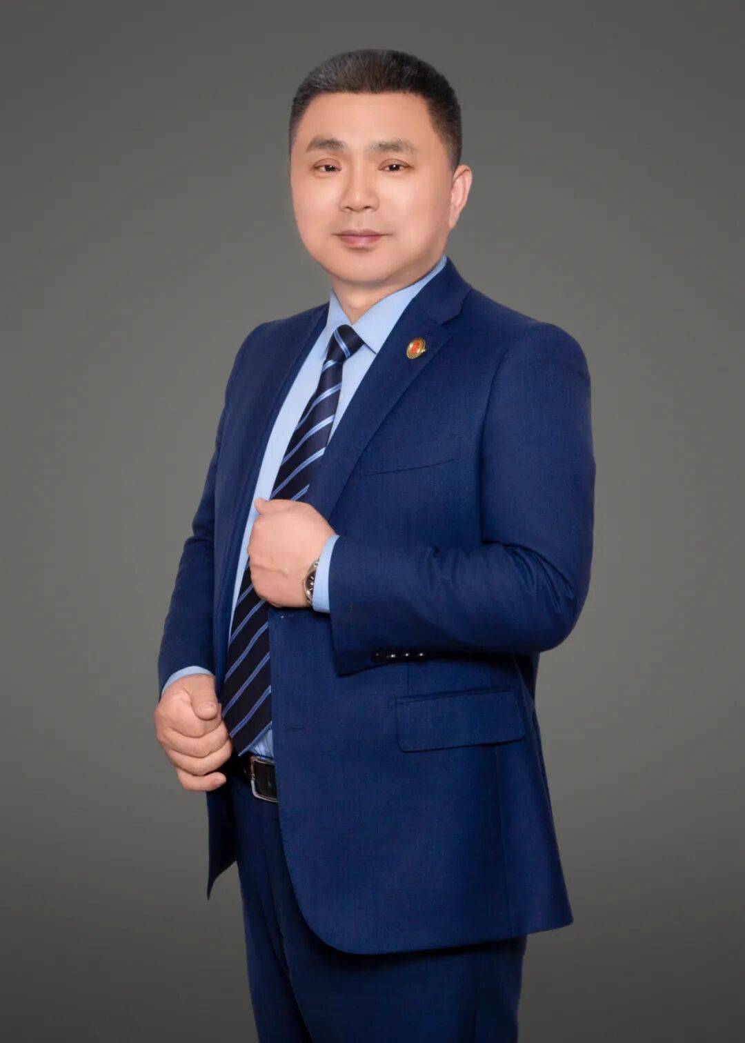 二姐夫帮忙装修房子<strong></p>
<p>泰达币今日价格</strong>,铺瓷砖后卷走3万多装修款,这是违约还是诈骗?