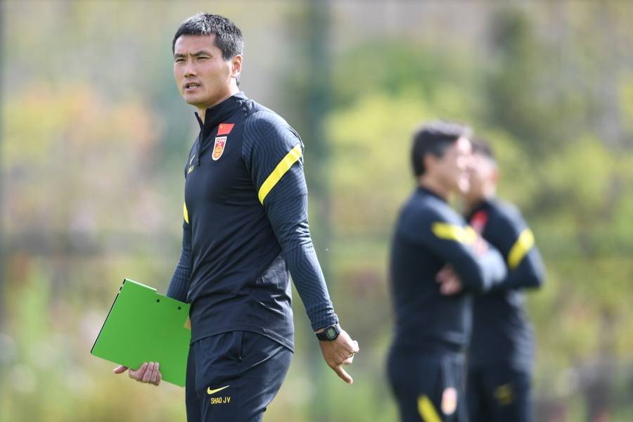 全球选聘四个月<strong></p>
<p>泰达币今日价格</strong>,招来只有一年执教经历的本土教练,国足新帅竟是邵佳一