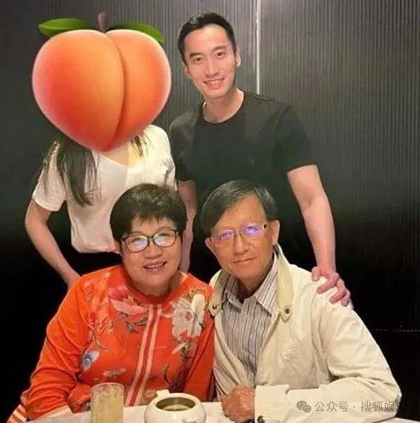 第三段婚姻亮红灯<strong></p>
<p>usdt泰达币</strong>?他不会又要离婚了吧......