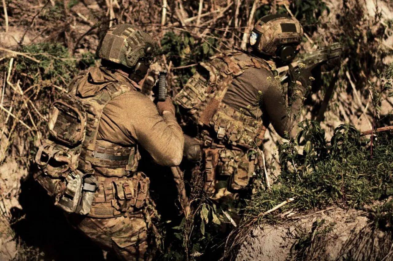 瞒不住了<strong></p>
<p>usdt泰达币</strong>,红军城9000乌军被围,乌前防长:再不投降就是全线溃败