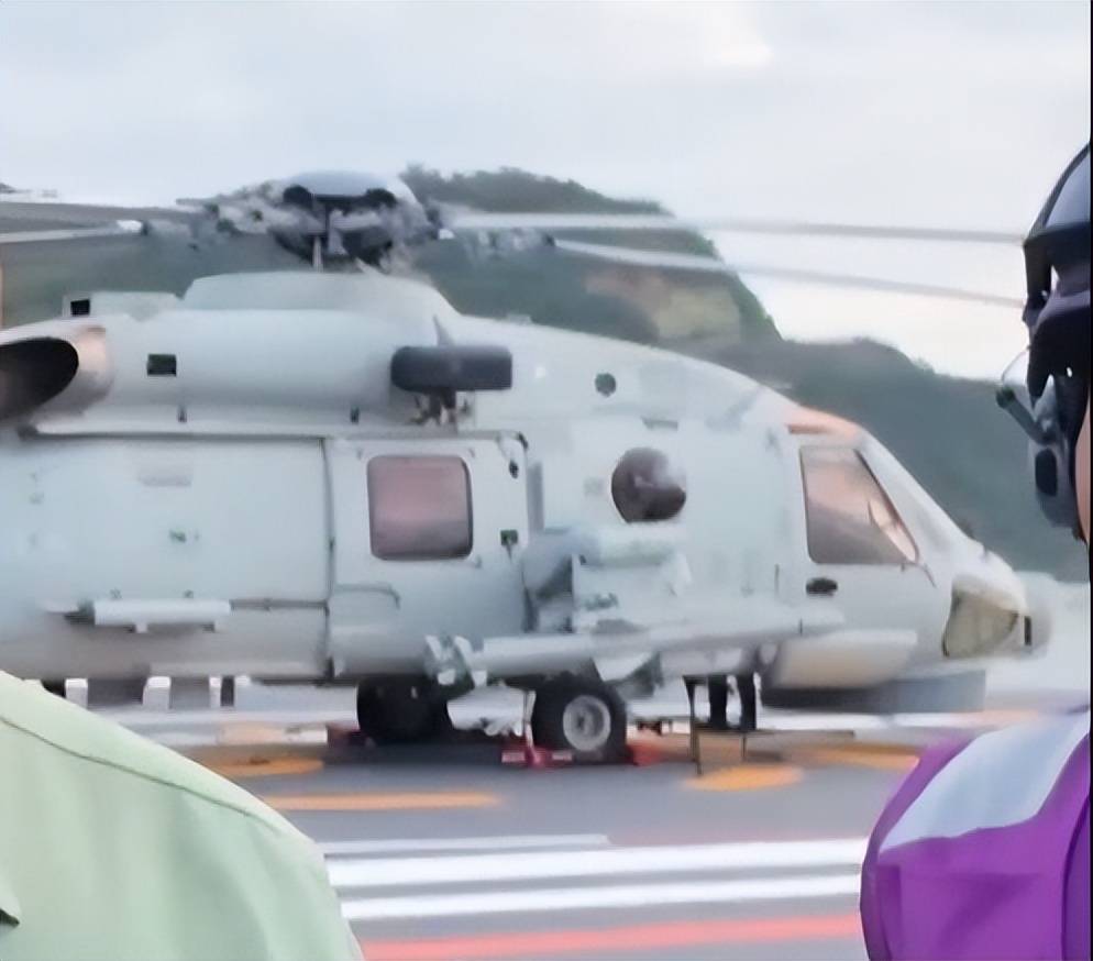 福建舰首次曝光6型舰载机<strong></p>
<p>泰达币官网</strong>，直-20配鹰击-9反舰导弹，打造海峡杀手