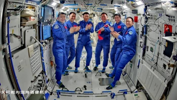 神舟二十号航天员返回任务正有序推进<strong></p>
<p>aicoin</strong>，空间站组合体状态正常