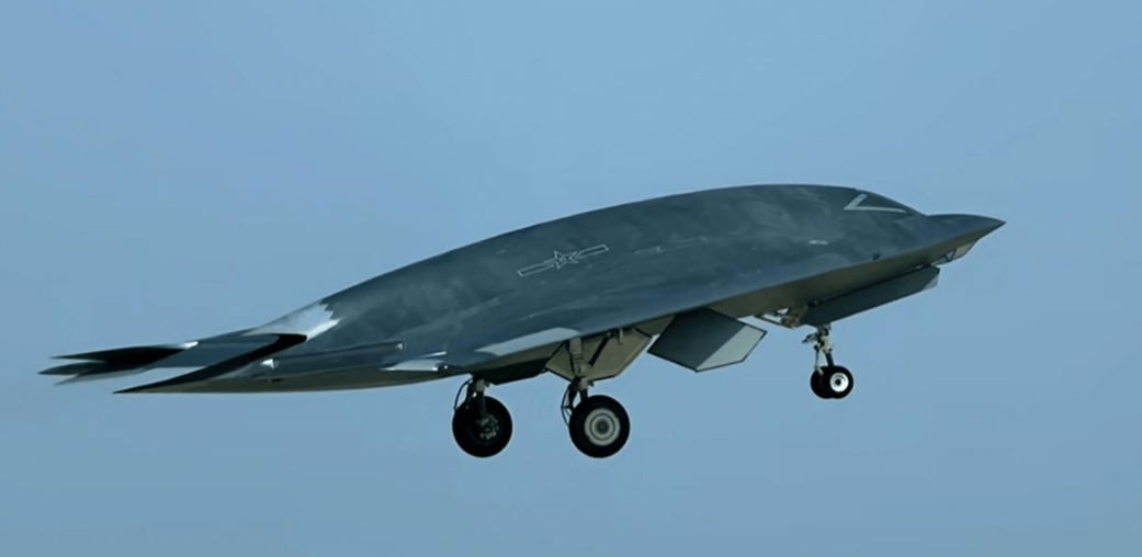 福建舰上班后<strong></p>
<p>aicoin官网</strong>，中国空军也不藏了！轰隆一声巨响，歼20旁多了架新战机