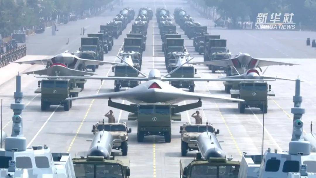 代号“玄龙”!攻击-11官宣服役<strong></p>
<p>avax</strong>,与歼-20、歼-16编队飞行