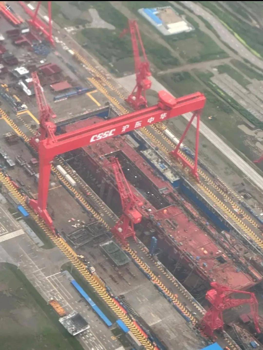 一年服役三艘？076“四川”舰开始试航<strong></p>
<p>binance</strong>，是“福建”舰的搭子吗？