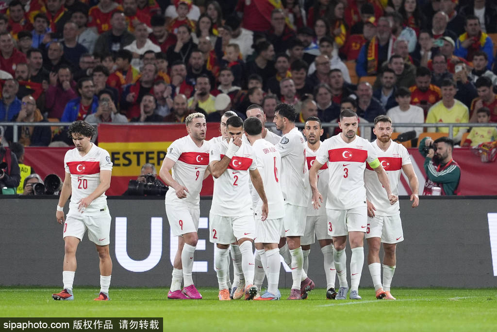 直通世界杯<strong></p>
<p>binance</strong>!世预赛-奥尔莫破门 西班牙2-2土耳其