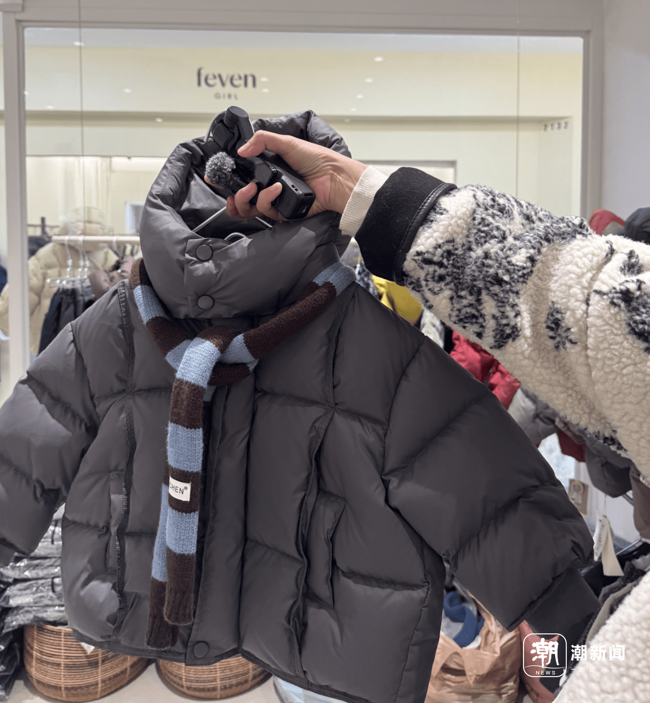 羽绒服出厂价逼近千元<strong></p>
<p>币安binance官网</strong>?记者去四季青探了探