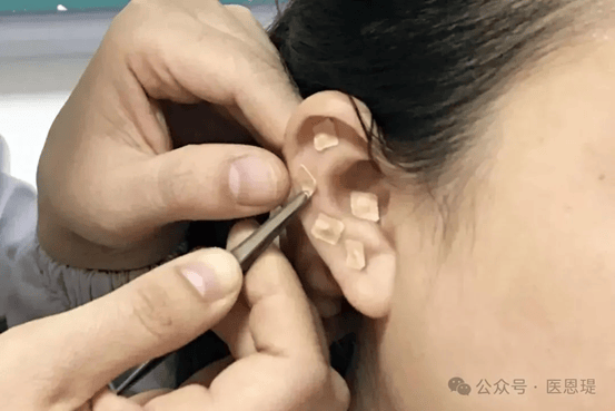 【眼科医院健康科普】秋冬季耳鼻喉疾病高发<strong></p>
<p>币安binance官网</strong>！- 医生教你科学防护